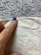 Load image into Gallery viewer, VTG Dublin Ireland Shirt Adult Large Spellout Crewneck Single Stitch 90s Mens
