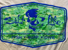 Load image into Gallery viewer, Salt Life Shirt Adult 2XL XXL Live Salty Fishing Surfing Diving Short Sleeve Men
