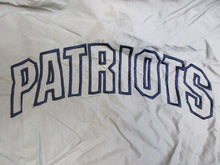 Load image into Gallery viewer, New England Patriots Jacket Adult Medium NFL Puma Windbreaker Football Coat Mens
