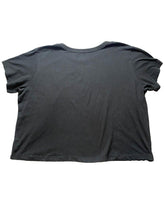 Load image into Gallery viewer, Chicago Bulls Shirt Womens Extra Large Black Cropped Windy City NBA Classics

