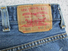 Load image into Gallery viewer, Levis 505 Jeans Adult 40x29 Blue Denim Regular Fit Straight Leg Medium Wash Mens
