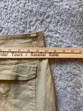 Load image into Gallery viewer, Union Bag Shorts Adult 38x10 Khaki Cargo Pockets Spandex Stretch Mens NWT
