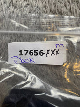 Load image into Gallery viewer, Pittsburgh Penguins Shirt Adult Extra Large Black NHL Hockey Sportswear Mens
