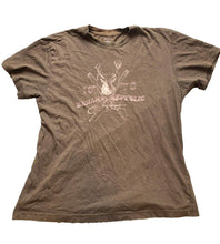 Load image into Gallery viewer, Banana Republic Shirt Adult Extra Large Brown Deer Hunting Streetwear Mens
