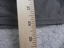 Load image into Gallery viewer, Under Armour Shirt Womens Medium Gray Fitted Heat Gear Run Activewear Ladies
