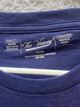 Load image into Gallery viewer, March Madness Shirt Adult Medium Final Four NCAA Basketball Minneapolis Mens
