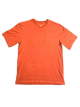 Load image into Gallery viewer, Duluth Trading Co Shirt Adult Large Coral Relaxed Fit Longtail T Pocket Mens
