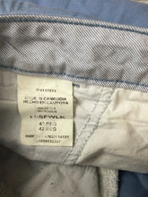 Load image into Gallery viewer, Wrangler Shorts Adult 42 Blue Flat Front Cargo Outdoor Utility 9.7&quot; Inseam Mens
