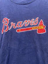 Load image into Gallery viewer, Atlanta Braves Shirt Adult Medium Chipper Jones #10 Majestic MLB Baseball Mens

