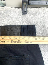 Load image into Gallery viewer, IZOD Jeans Adult 44x30 Black Straight Leg Flat Front Relaxed Fit Casual Mens
