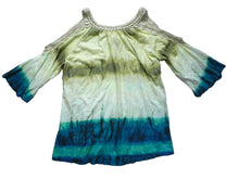 Load image into Gallery viewer, Chico&#39;s Shirt Womens 1 Tie Dye Cold Shoulder Sleeve Crochet Lace Blouse Ladies
