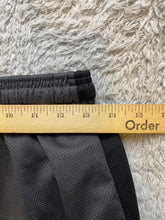 Load image into Gallery viewer, Under Armour Shorts Youth Large Black Graphic Logo Heat Gear Athletic Loose Boy
