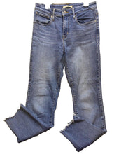 Load image into Gallery viewer, Levis Jeans Womens Medium 27x26 721 High Rise Skinny Raw Hem Denim Pants Ladies
