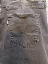 Load image into Gallery viewer, Levis Jeans Womens 14 (34x27) Black Tab Classic Straight Zip Denim Ladies
