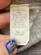 Load image into Gallery viewer, VTG Oakland Raiders Sweatshirt Men Large Gray Against The World Hoodie Las Vegas
