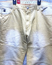 Load image into Gallery viewer, Switch Remarkable Jeans Mens 42x32 Fade Straight Leg Baggy Streetwear Academia
