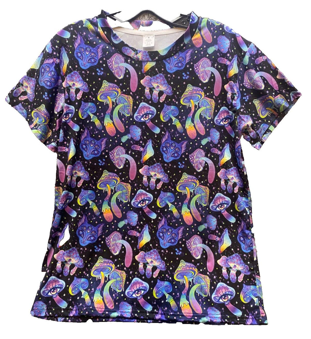 Mushroom Shirt Mens Medium AOP Psychedelic Trippy Rainbow Stretchy Festival