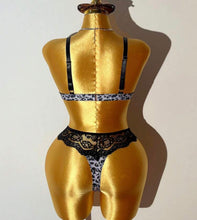 Load image into Gallery viewer, Bare Chapter 2pcs Lace Patchwork Animal Print Comfortable Lingerie Set
