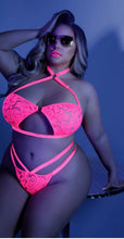 Load image into Gallery viewer, Lights Off Halter Bralette &amp; Cage Panty
