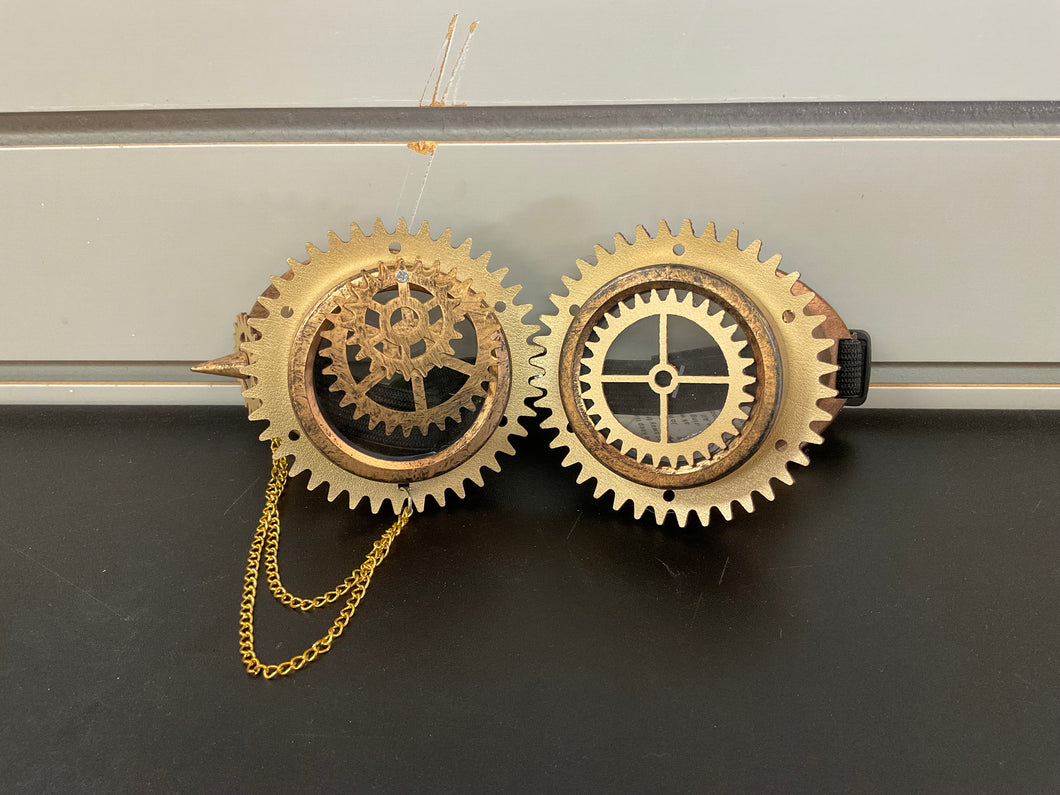 Gear goggles
