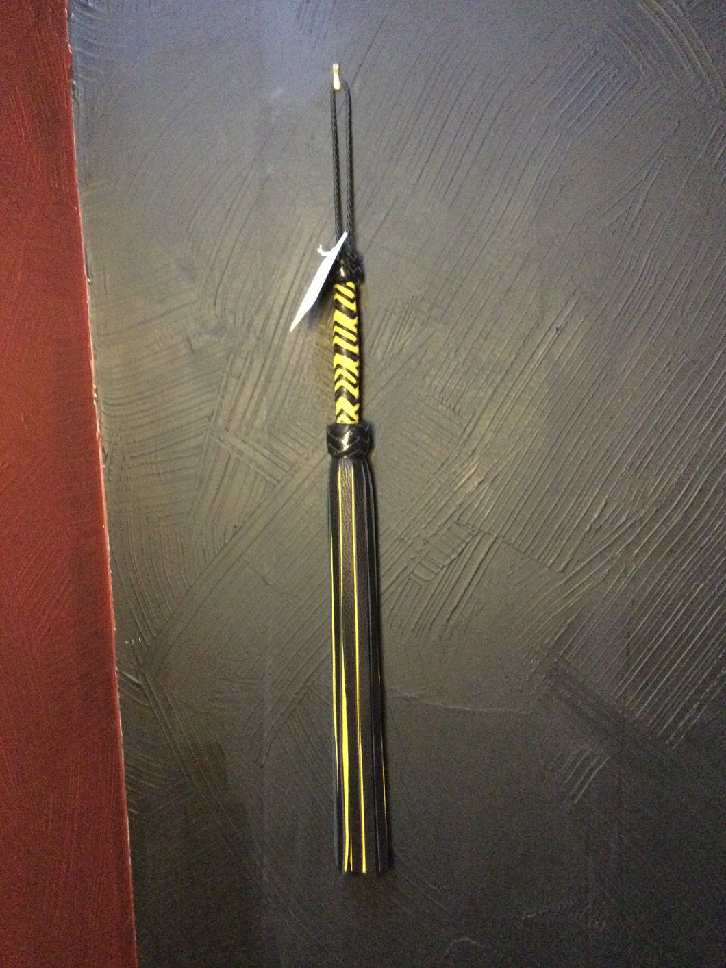 Standard Flogger by Steel Horses Black and Yellow