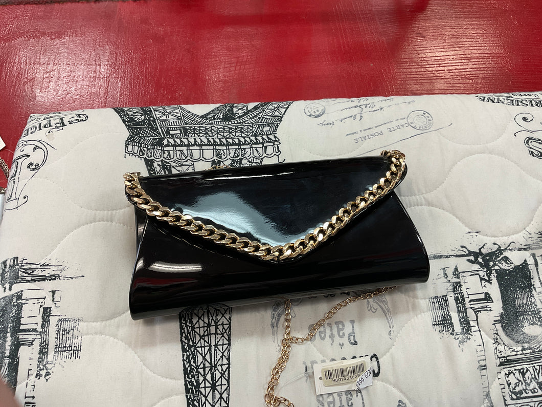 Black purse gold chain