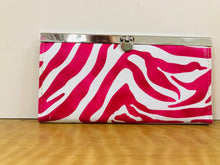 Load image into Gallery viewer, Zebra Print Clutch
