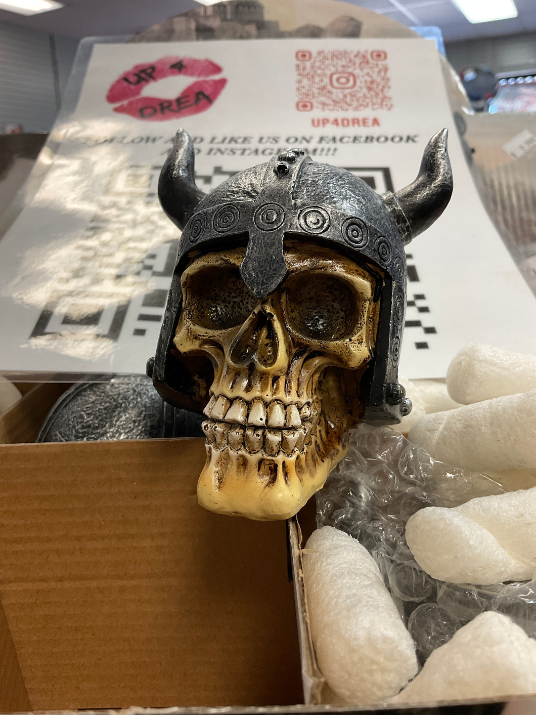 Viking skull with Horn helmet - Mini