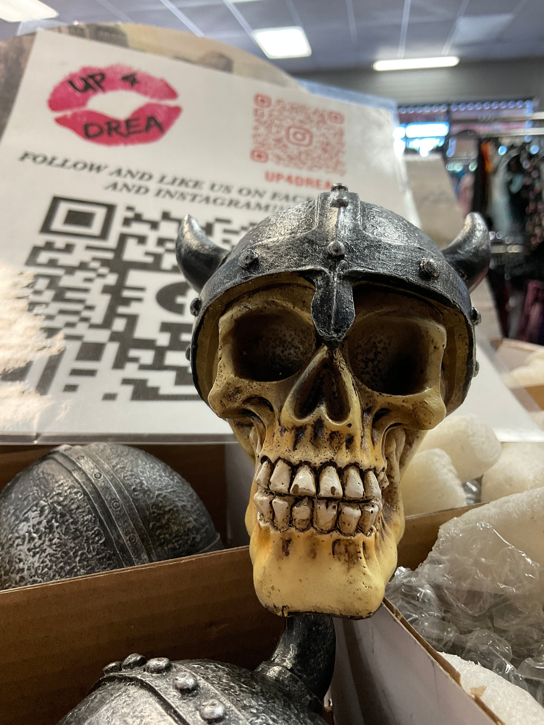 Viking skull with short horns helmet - Mini