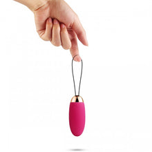 Load image into Gallery viewer, Svakom Elva Remote Control Vibrating Bullet
